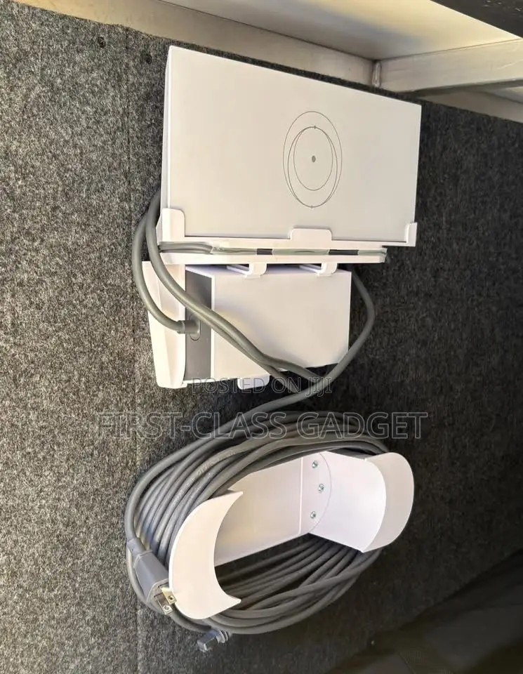 Starlink Standard Kit – High-Speed Satellite Internet