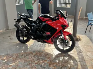 Hyosung GT250R 2024 Black