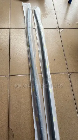 CRV 23 Door Strips