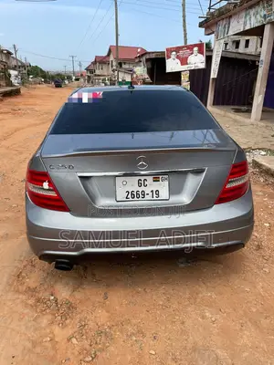 Mercedes-Benz C250 2014 Silver