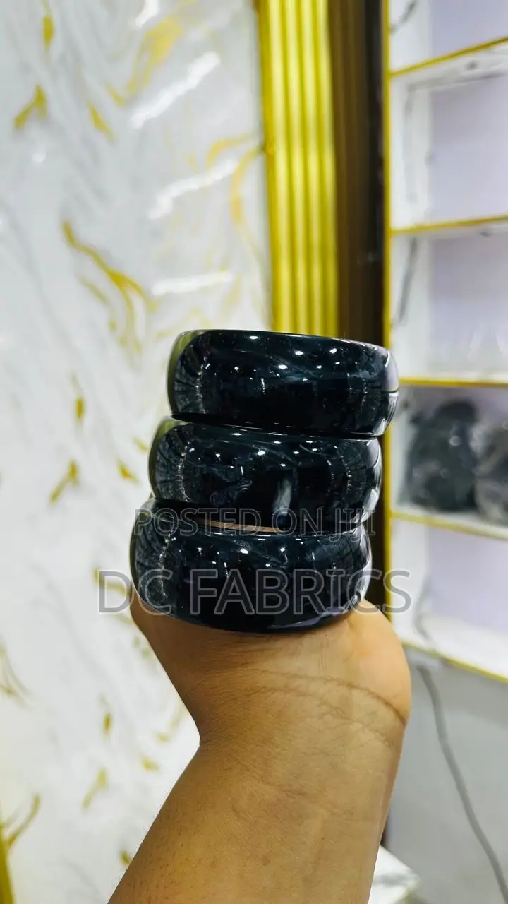 Wrist Bangles for Women in Different Colours and Sizes