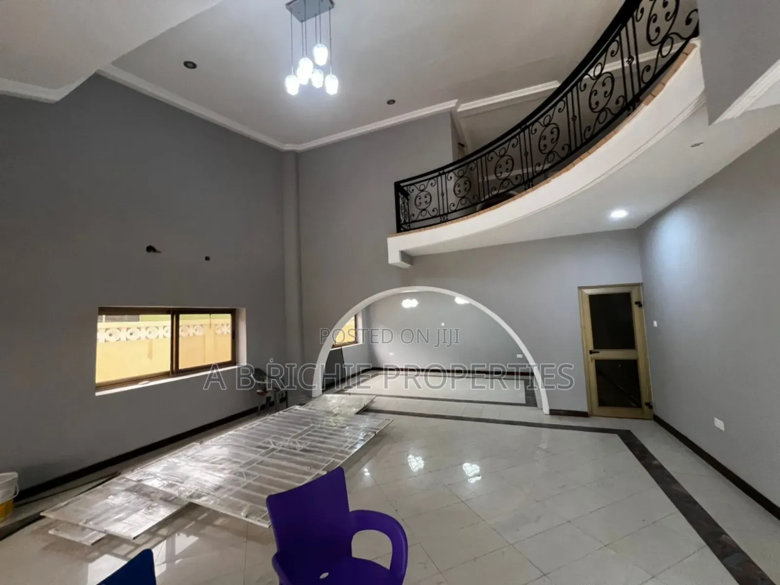 5bdrm Bungalow in Ab Richie Properties, Police Station for rent