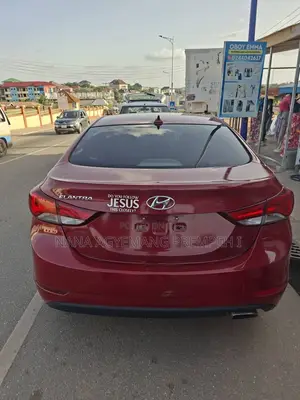 Hyundai Elantra SE Sedan FWD (1.8L 4cyl 6A) 2016 Red