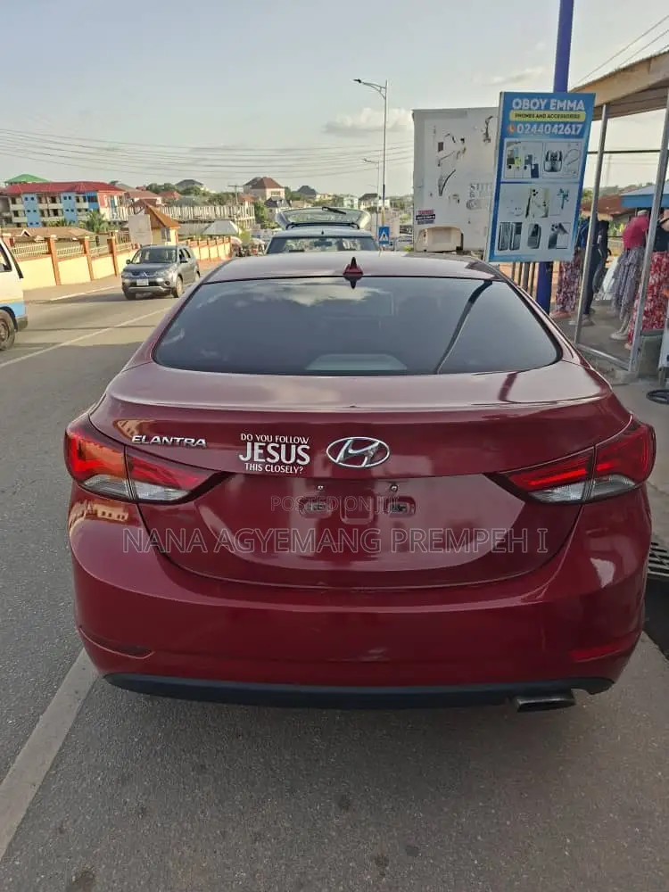 Hyundai Elantra SE Sedan FWD (1.8L 4cyl 6A) 2016 Red