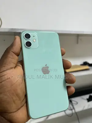Apple iPhone 11 64 GB Green