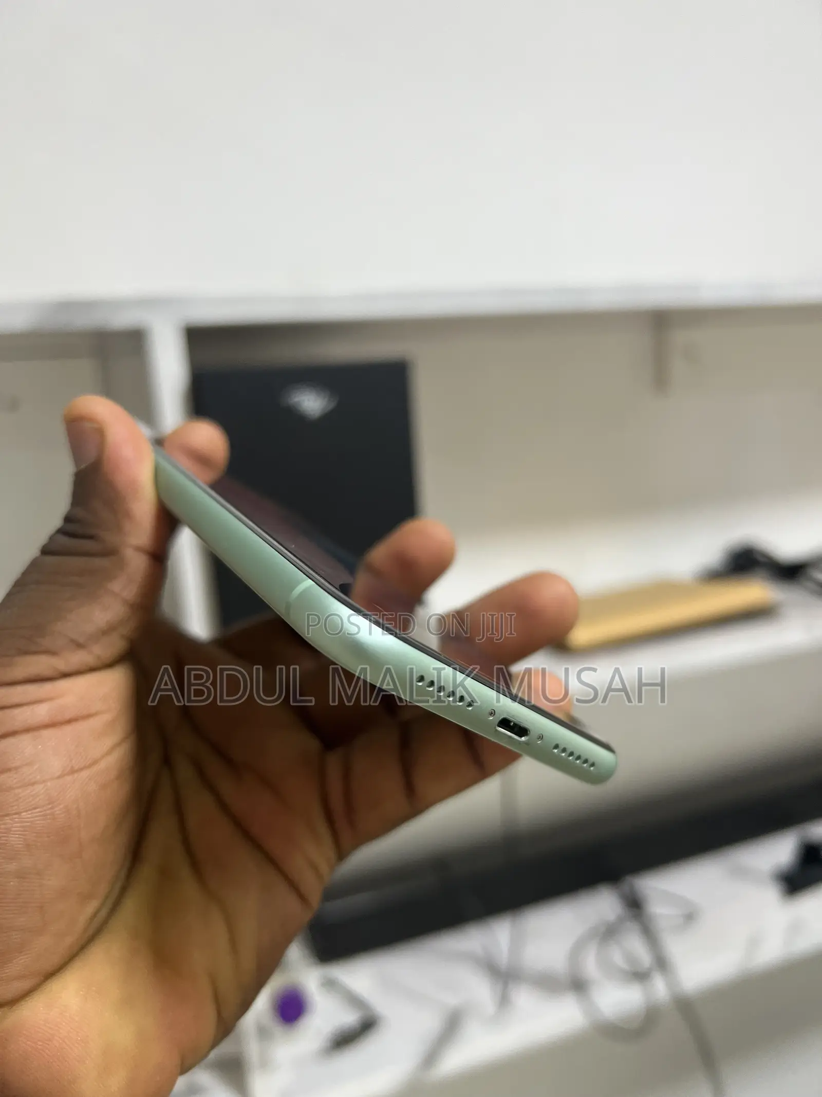 Apple iPhone 11 64 GB Green