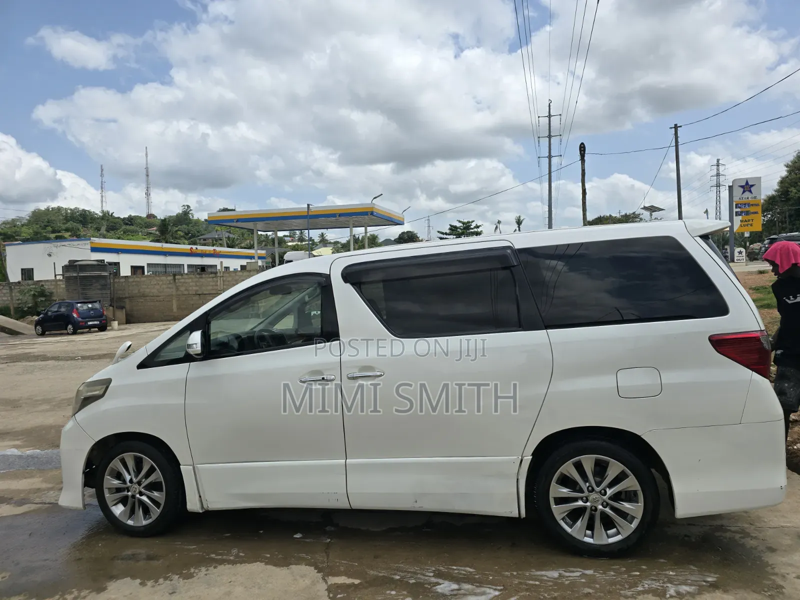 Toyota Alphard 2.4 Petrol AWD 2012 White