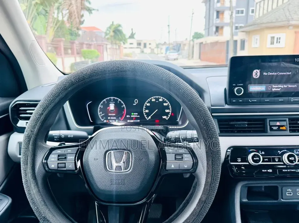 Honda Pilot EX-L 8 Passenger AWD 2023 Silver