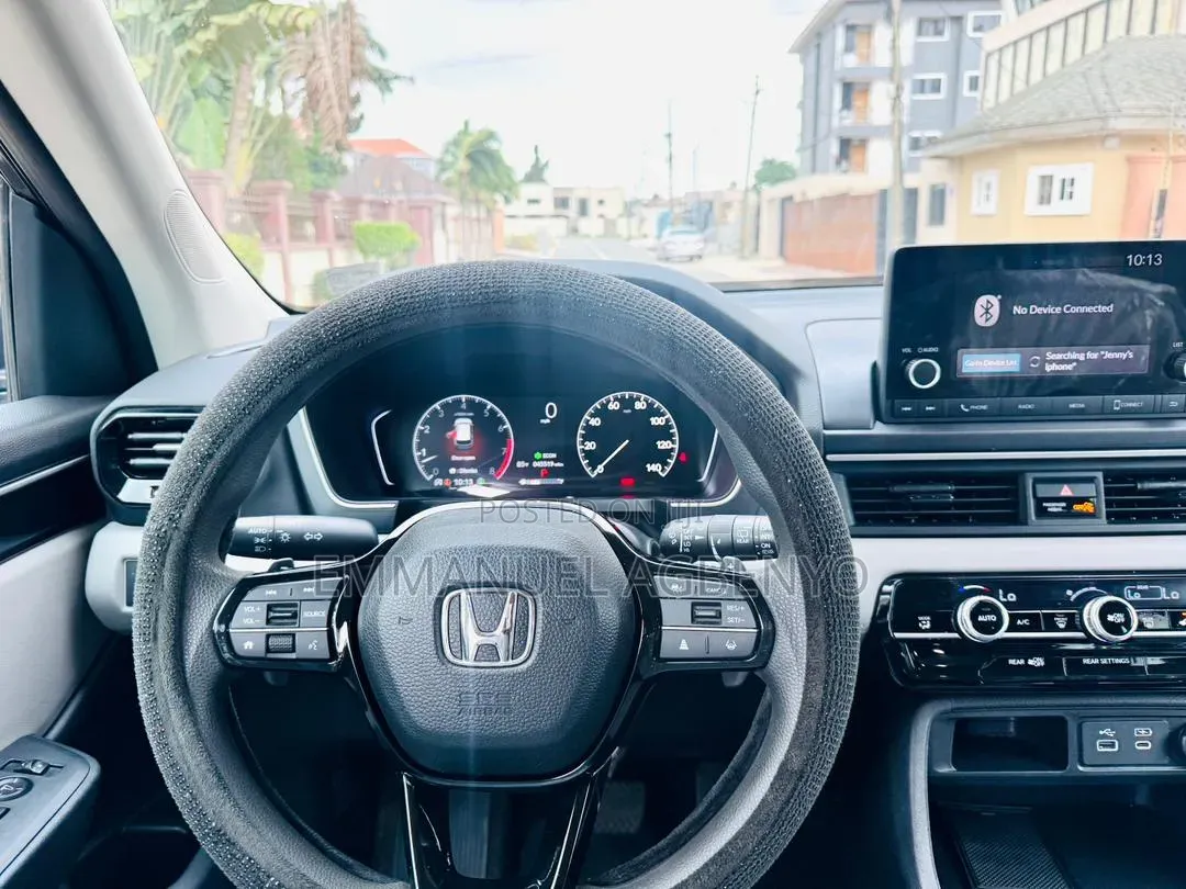 Honda Pilot EX-L 8 Passenger AWD 2023 Silver