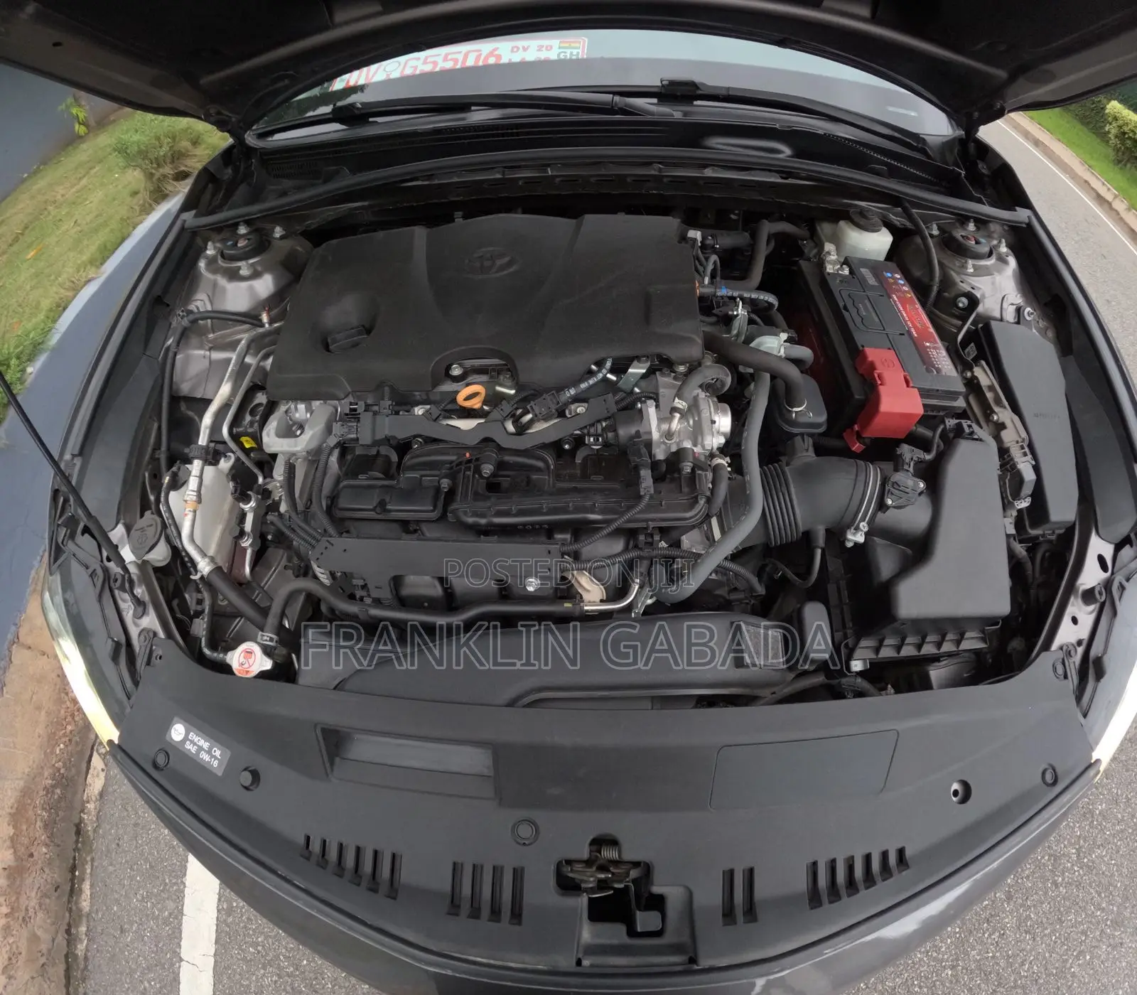 Toyota Camry SE 2022 Gray