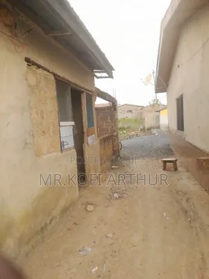 4bdrm House in Royal City, Ashaiman Municipal for sale