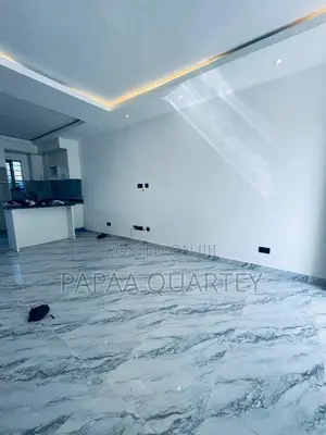 9bdrm House in Ashaley Botwe for sale