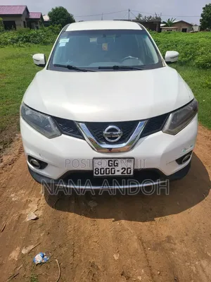 Nissan Rogue SV 4dr SUV AWD (2.5L 4cyl CVT) 2014 White