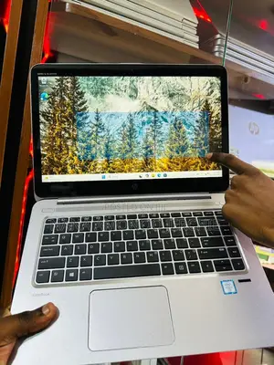 Laptop HP EliteBook Folio 1040 G3 8GB Intel Core i7 SSD 256GB