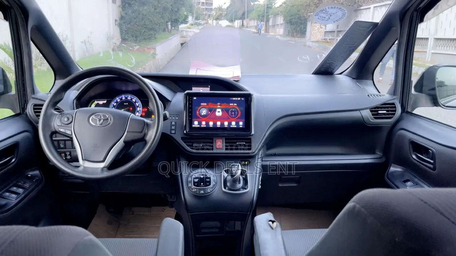 Toyota Voxy 2015 Black