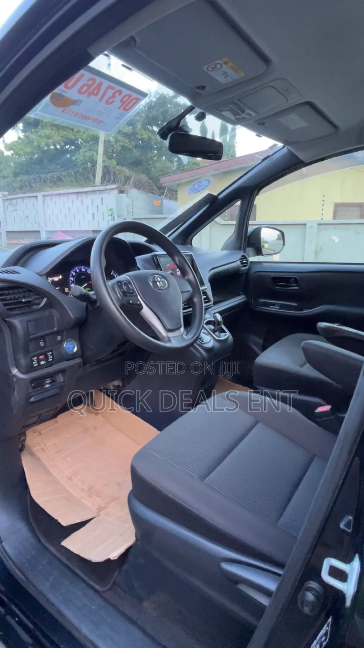 Toyota Voxy 2015 Black