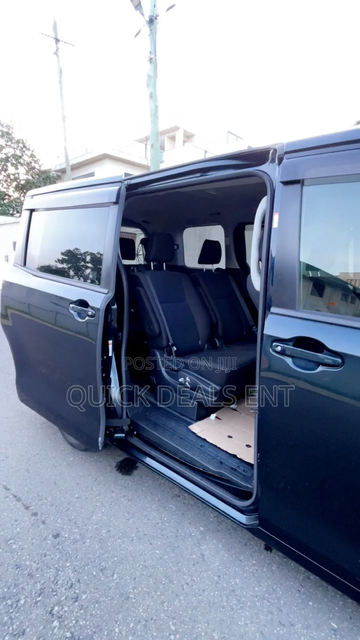 Toyota Voxy 2015 Black