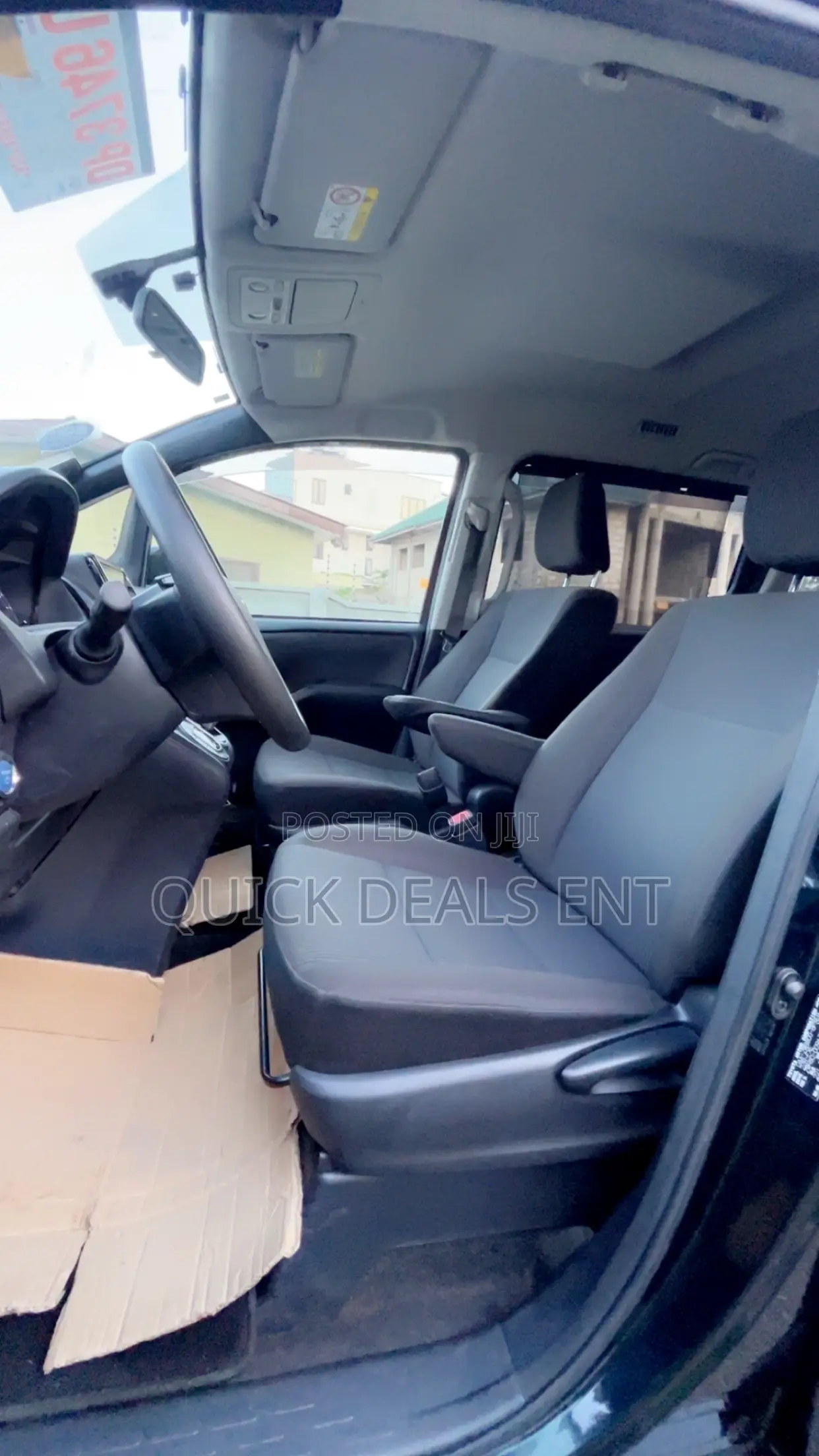 Toyota Voxy 2015 Black