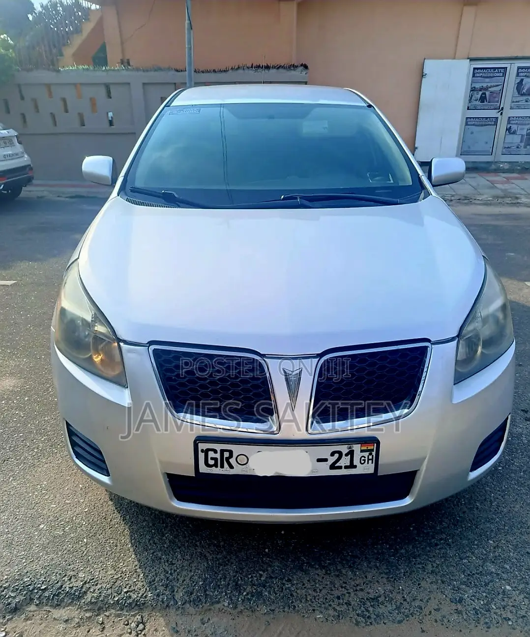 Pontiac Vibe 2010 Gray