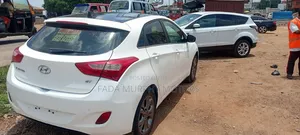 Hyundai Elantra GT 2013 White