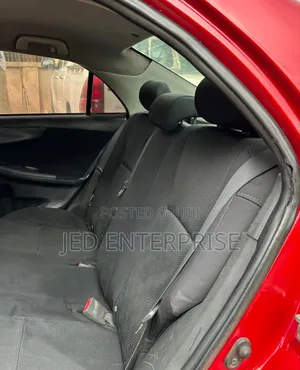Toyota Corolla 2010 Red