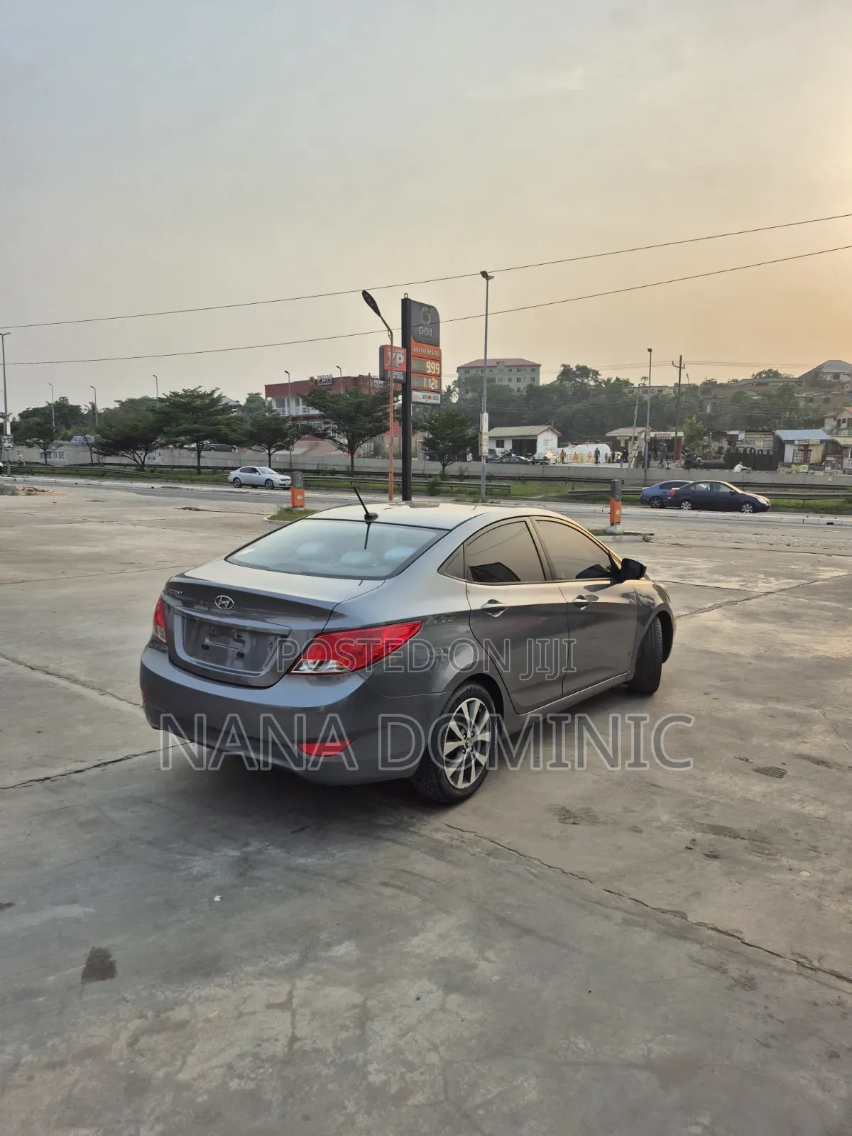 Hyundai Accent Sport 4dr Hatchback (1.6L 4cyl 6A) 2015 Gray