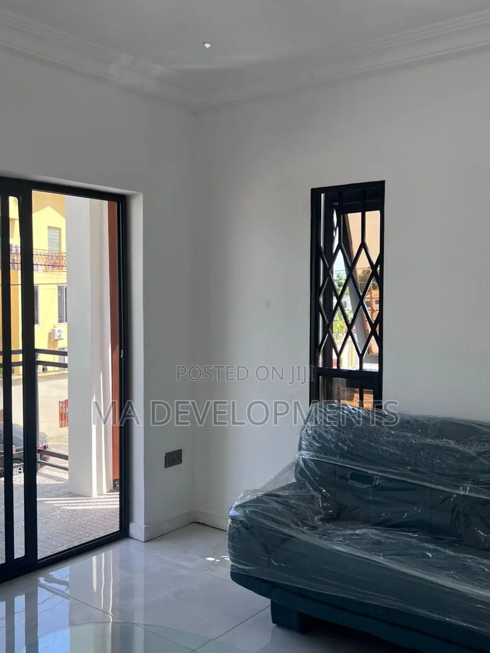 1bdrm House in Madev Realty, Kanda for rent