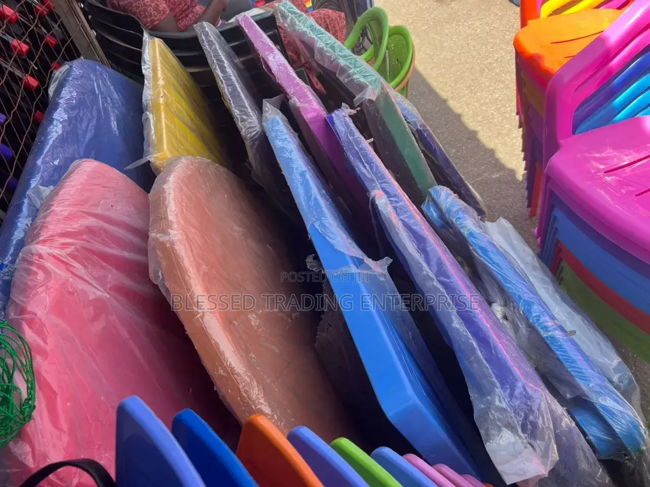Foldable Plastic Metal Legs Table