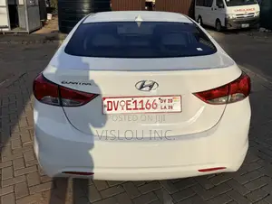 Hyundai Elantra GLS Sedan FWD (1.8L 4cyl 6A) 2013 White
