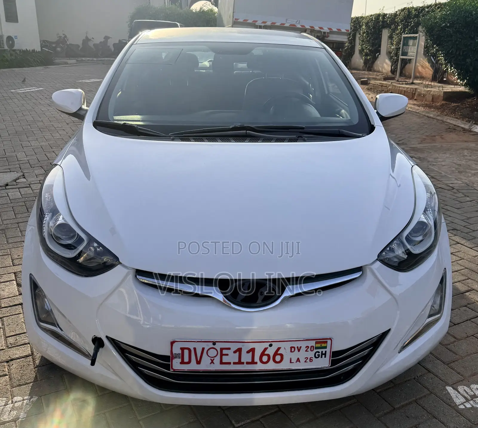 Hyundai Elantra GLS Sedan FWD (1.8L 4cyl 6A) 2013 White