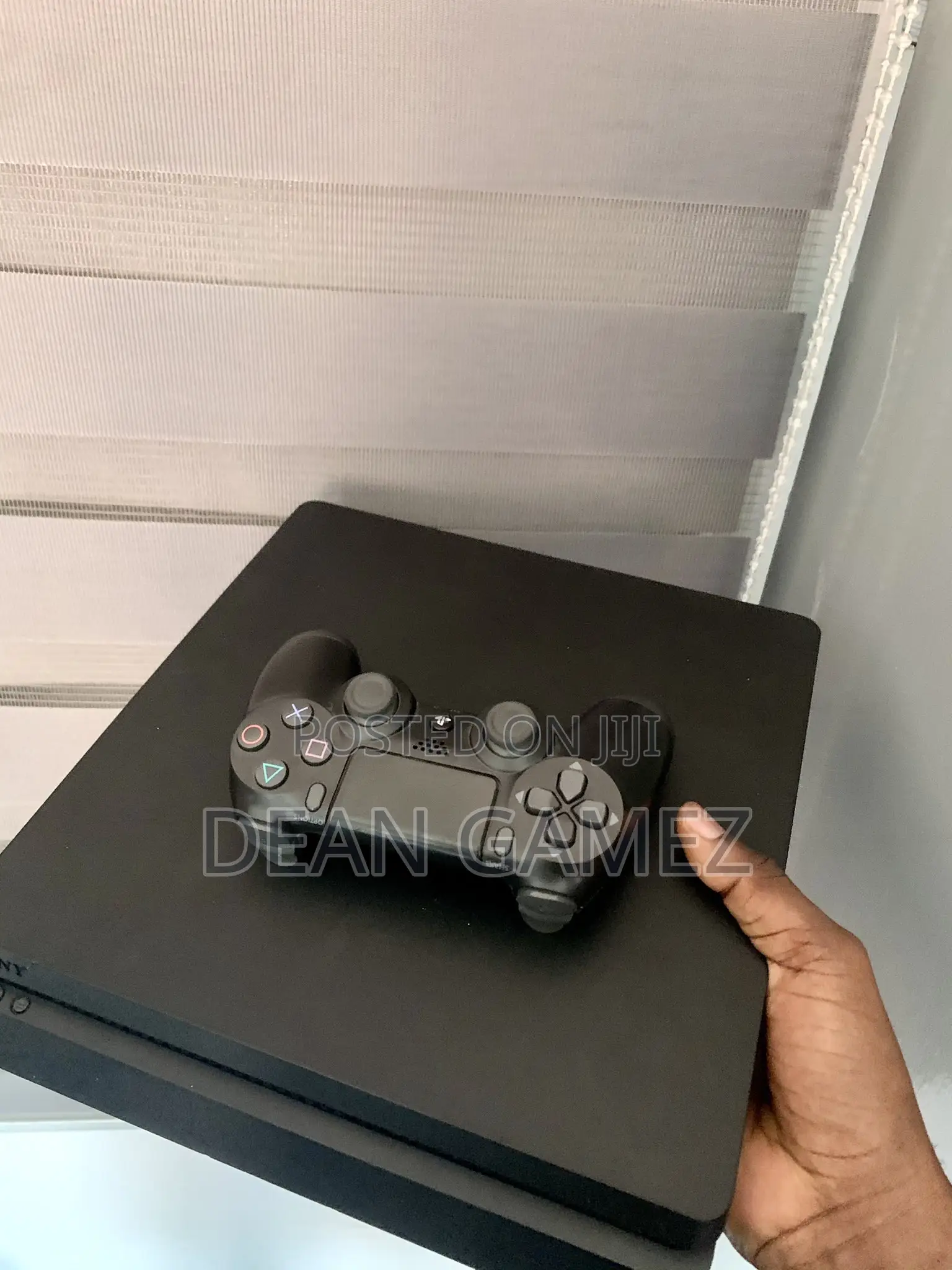 Ps4 Slim Loaded With Fc 26, the Last of Us 2, God of War Ragnarok Etc