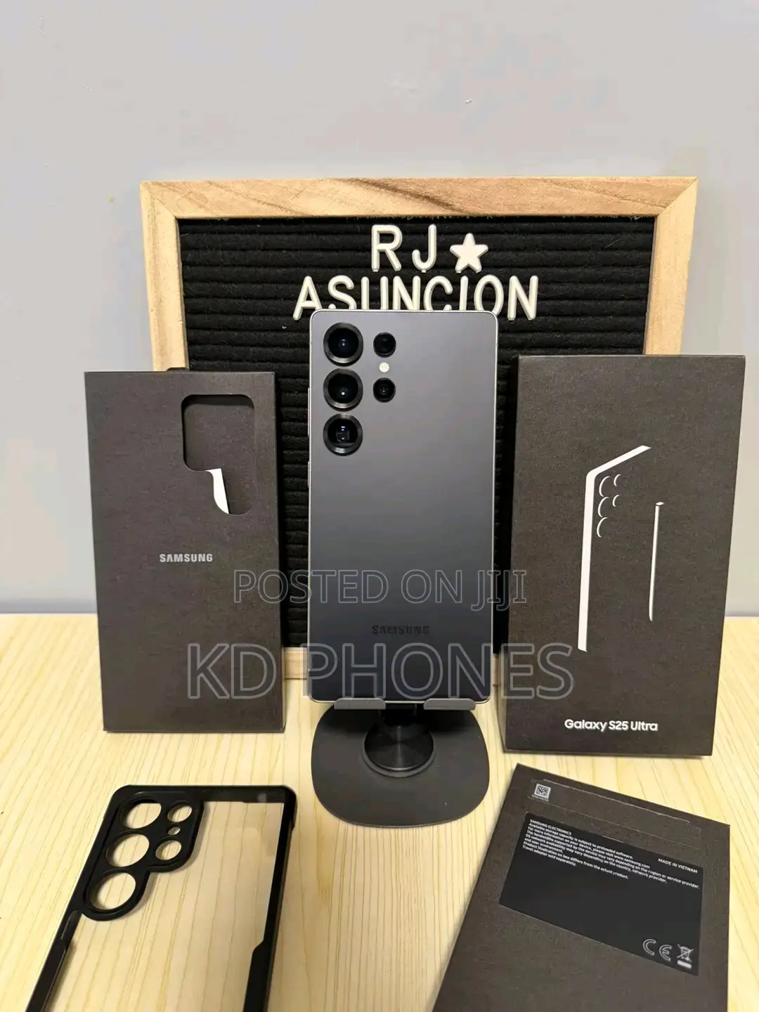 New Samsung Galaxy S25 Ultra 1 TB Black