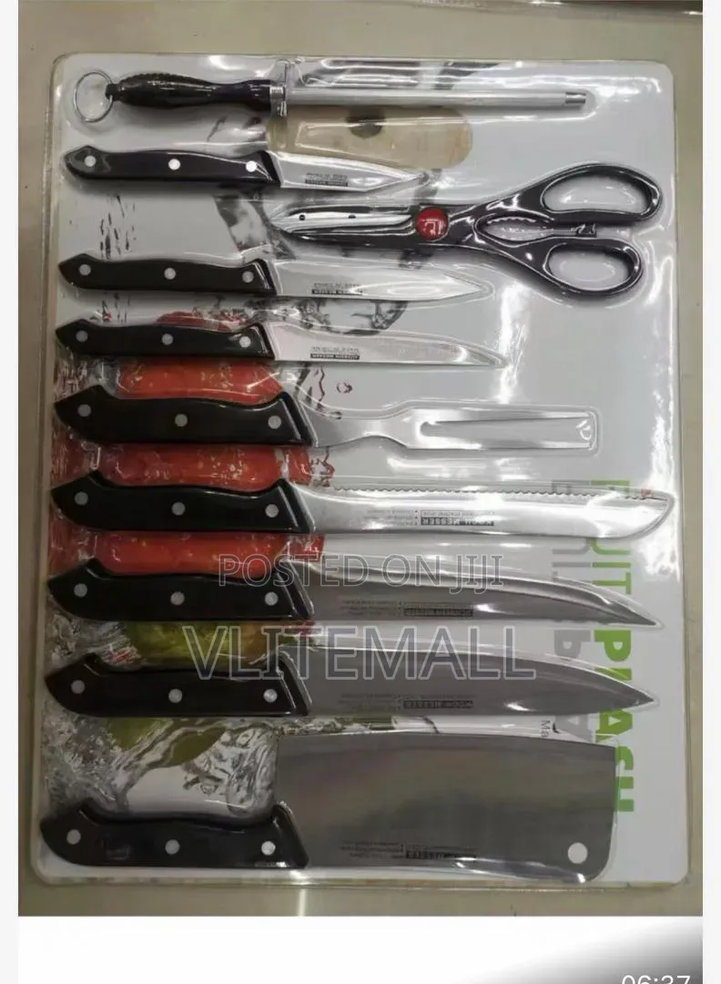 A Set of Kitchenknife Set