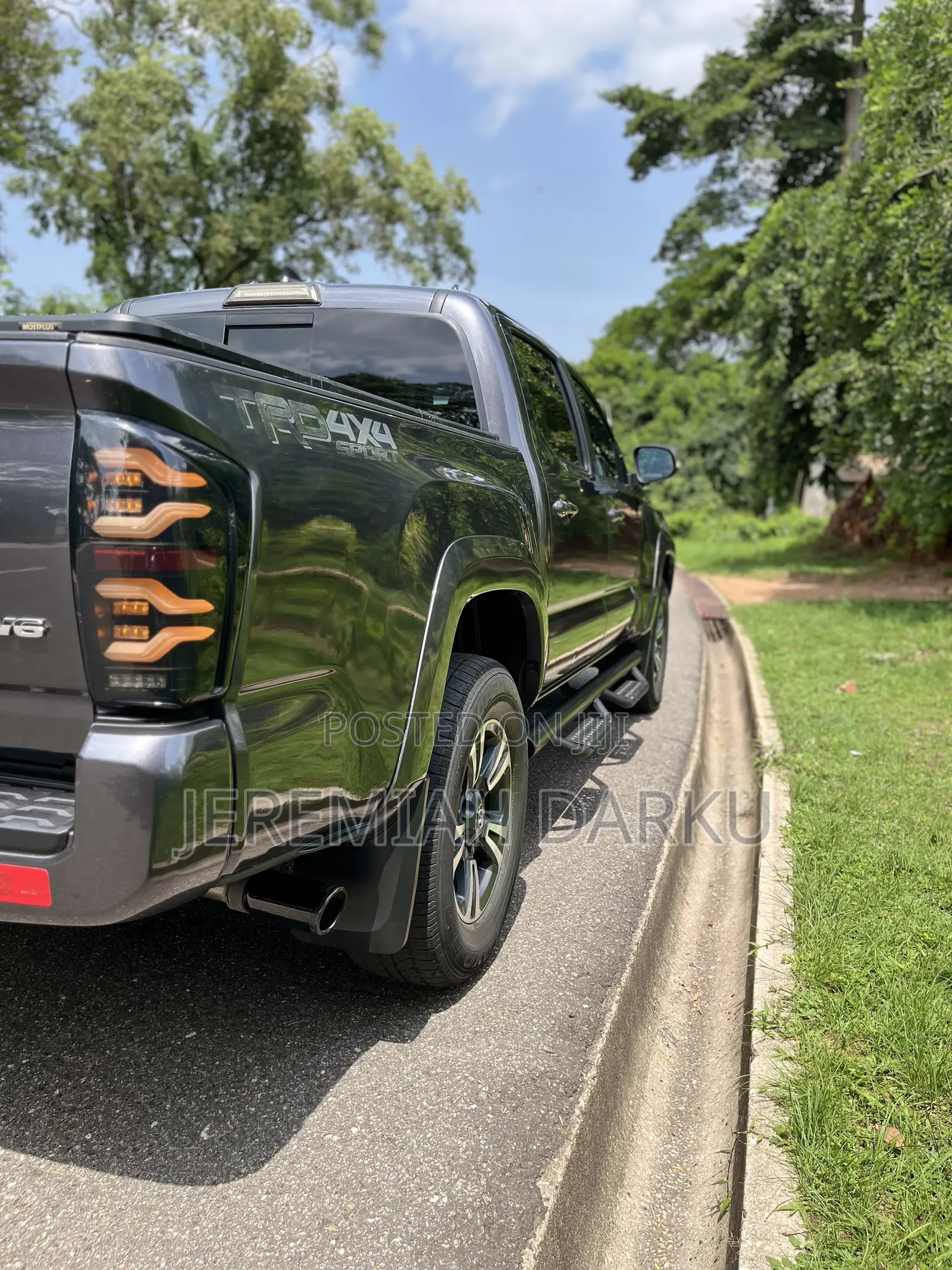 Toyota Tacoma TRD Sport 2019 Gray