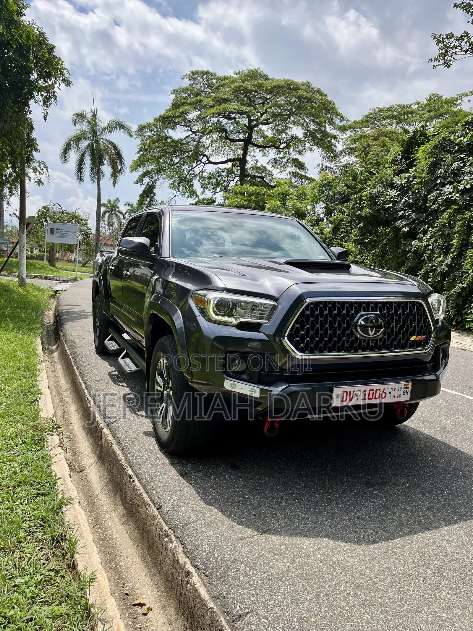 Toyota Tacoma TRD Sport 2019 Gray