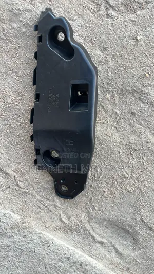 Mazda Cx Front Bumper Bracket Pair