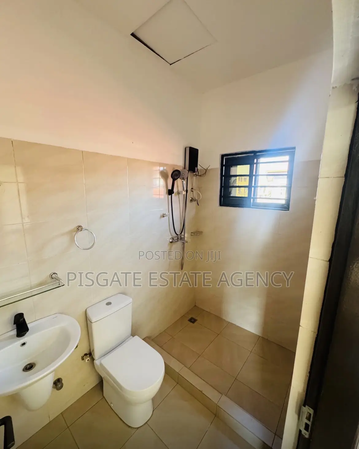 3bdrm House in Abokobi for sale