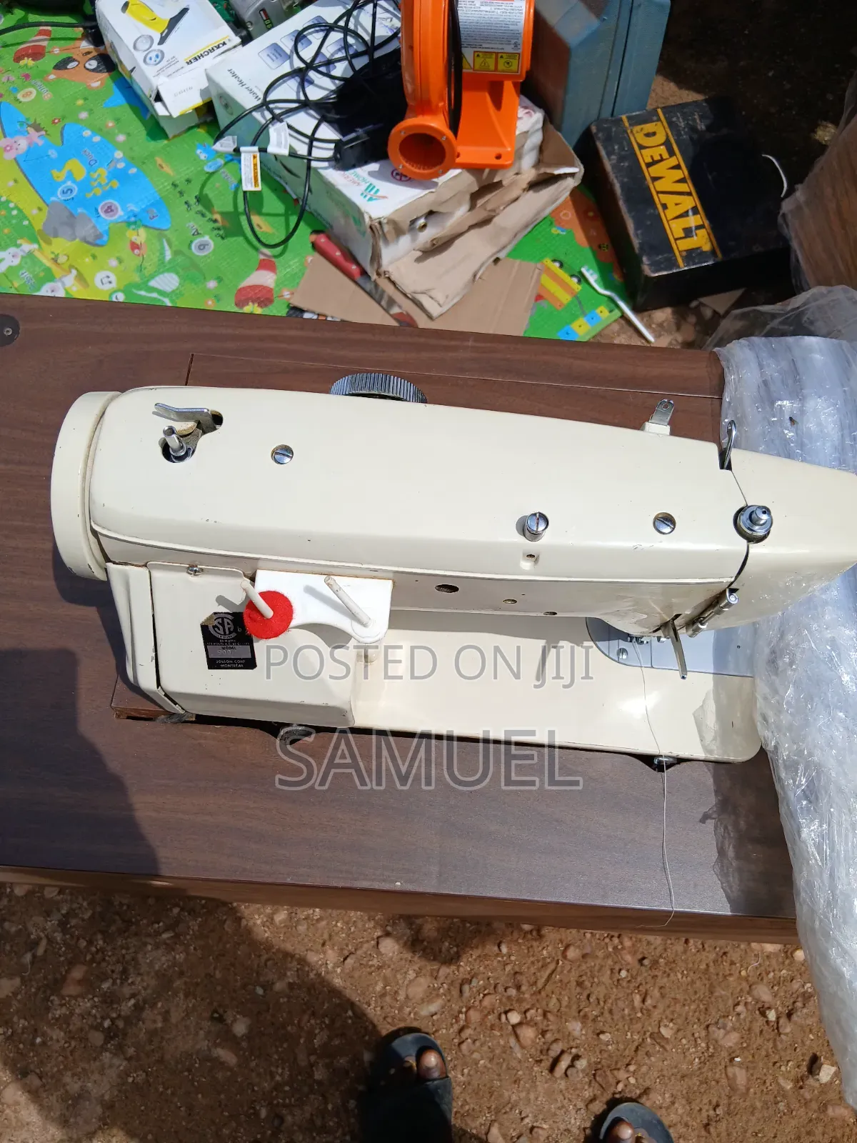 Very Strong Sowing Machines Home Used