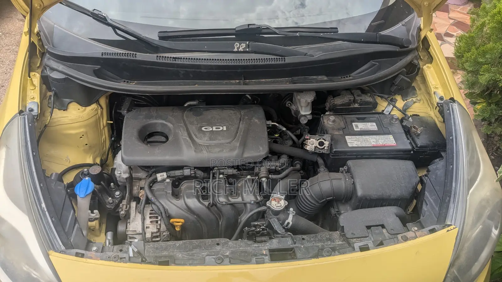 Kia Rio 2016 Yellow