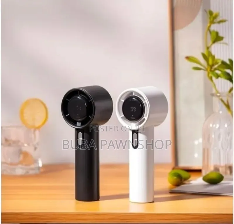 New Turbocharged High-Speed Handheld Fan With High Speed and 1800mah