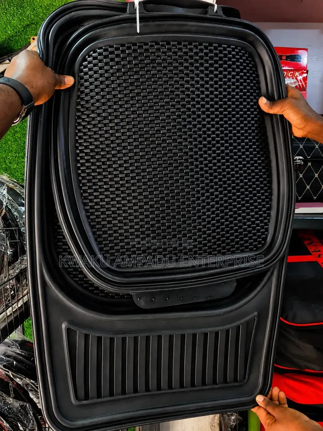 Universal Rubber Floor Mat