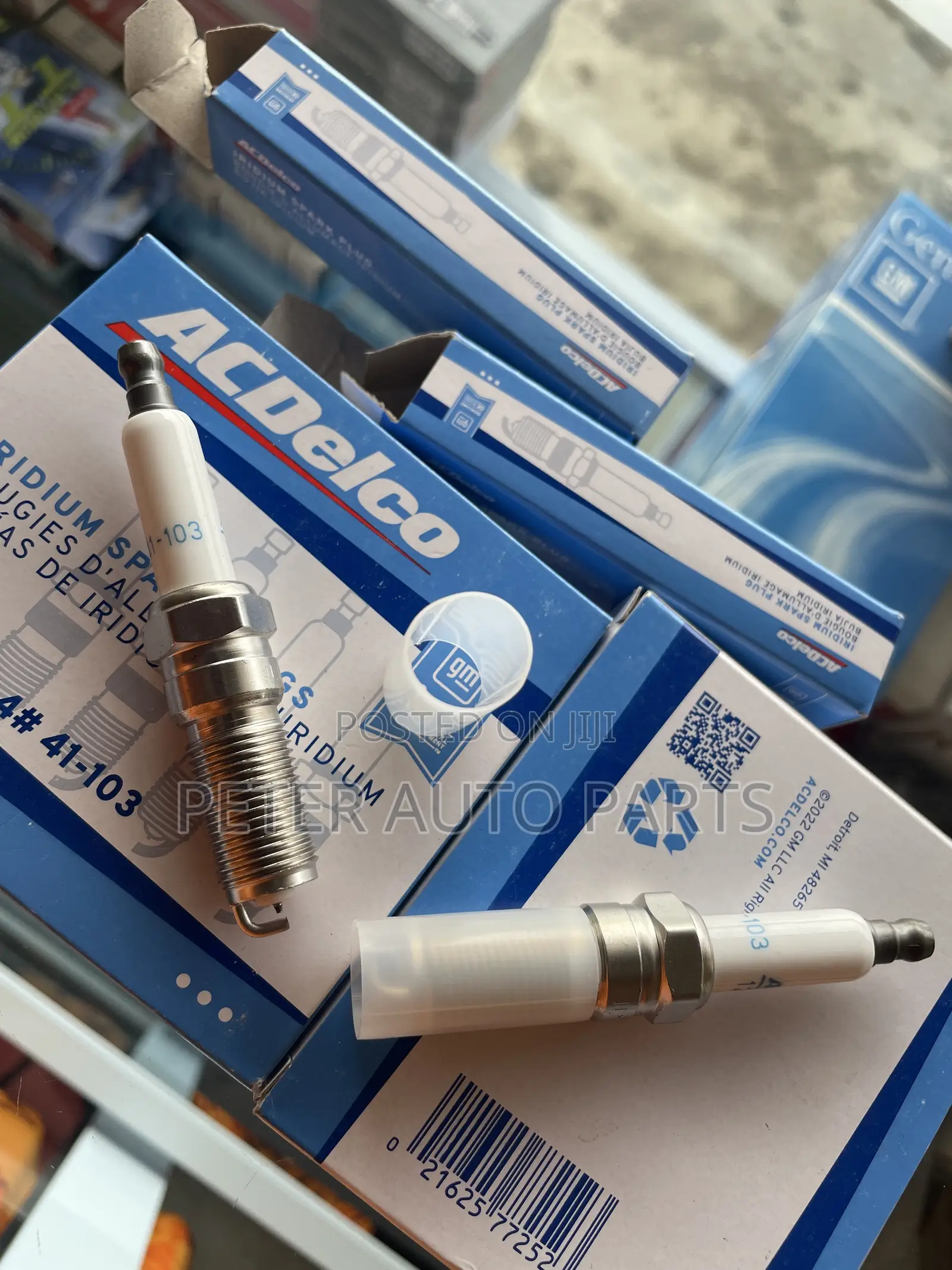 Chevrolet Camaro Spark Plugs. Acdelco Original.
