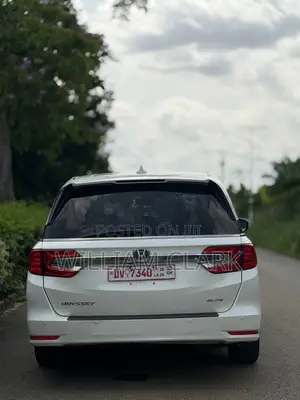 Honda Odyssey Elite 2019 Off white