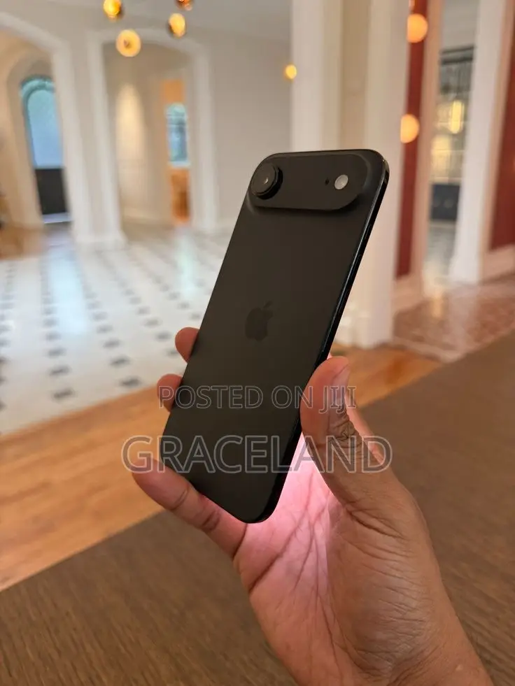 New Apple iPhone Air 256 GB Black