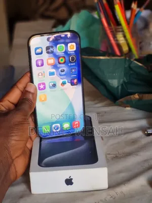 New Apple iPhone 15 128 GB Black