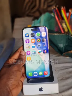New Apple iPhone 15 128 GB Black