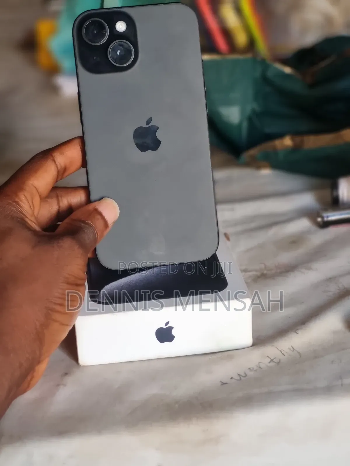 New Apple iPhone 15 128 GB Black