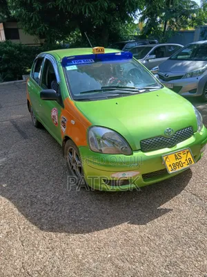 Toyota Yaris 1.3 2005 Green