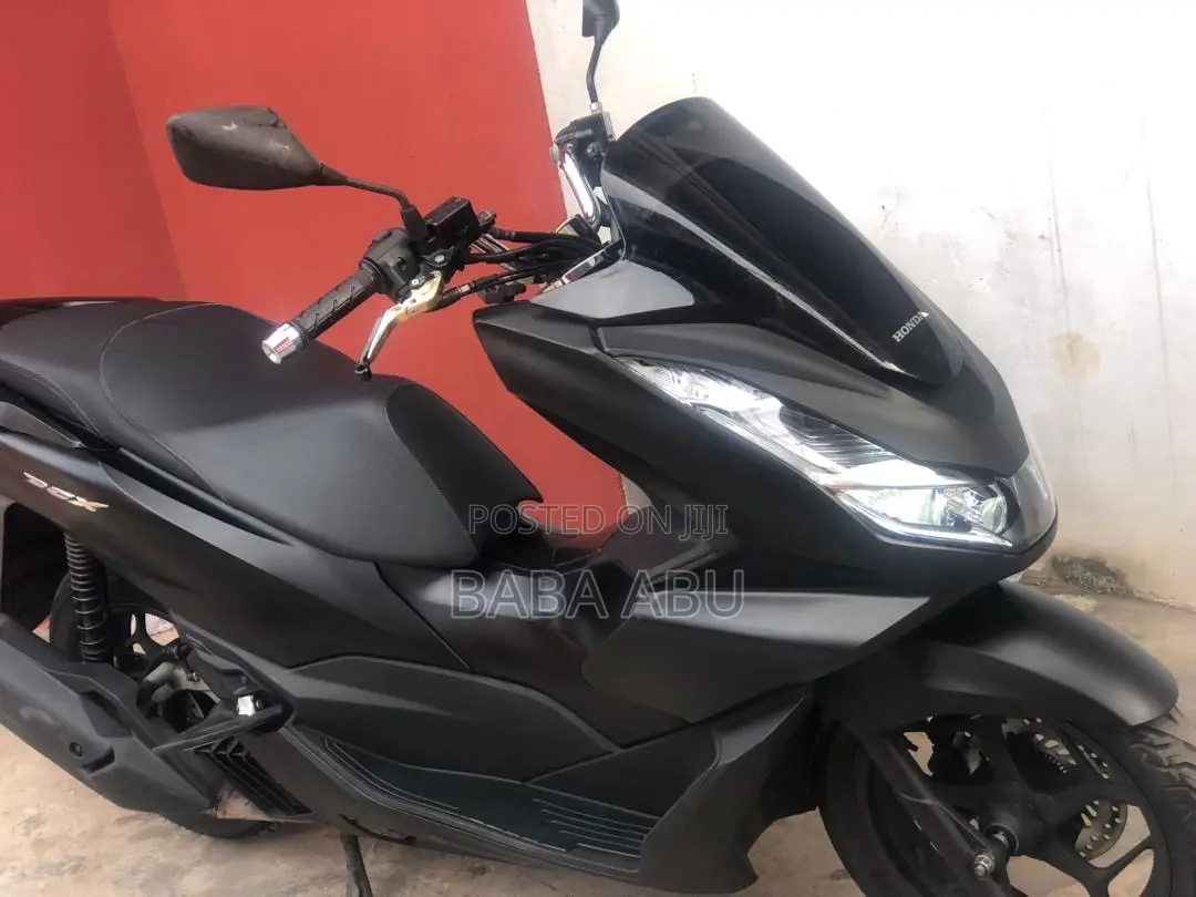 Honda 2022 Blue