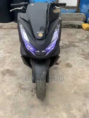 Honda 2022 Blue